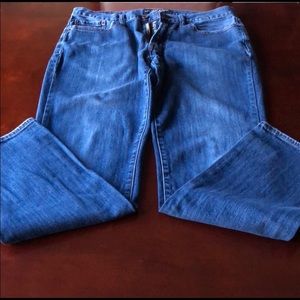 Lucky Brand Men’s Vintage Straight Jeans